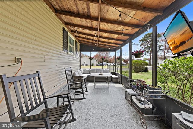 50 LIGHTHOUSE DR, Waretown, NJ 08758