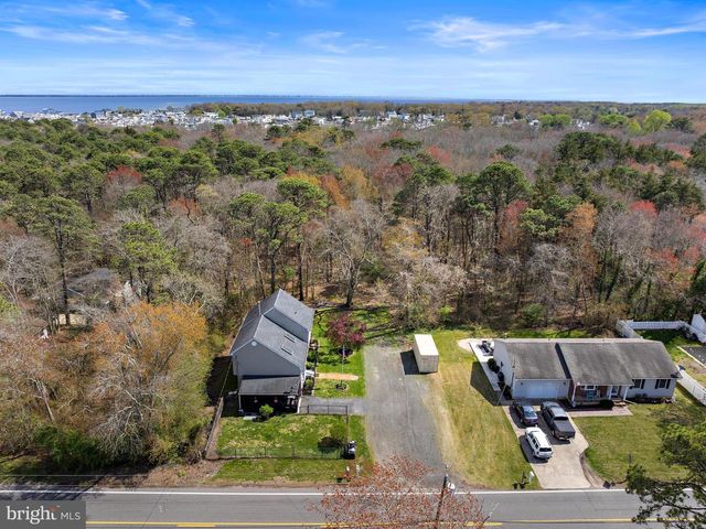 50 LIGHTHOUSE DR, Waretown, NJ 08758