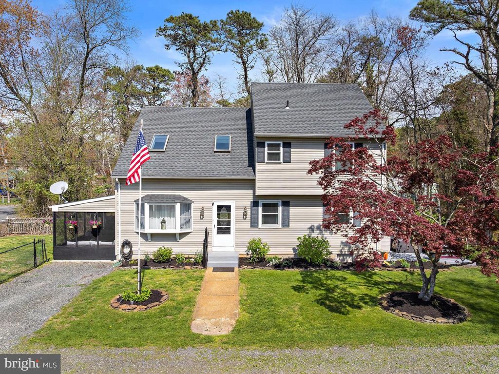 50 LIGHTHOUSE DR, Waretown, NJ 08758