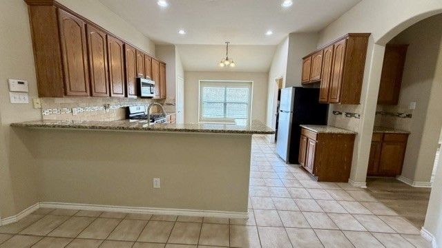1700 Summerfield Drive, Allen, TX 75002