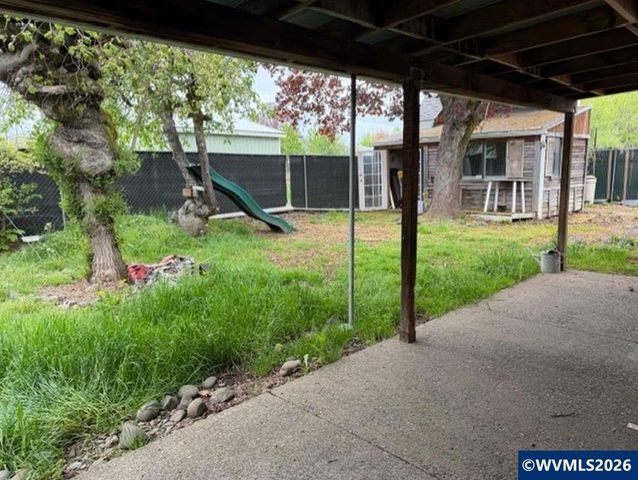 747 49th Av SE, Salem, OR 97317