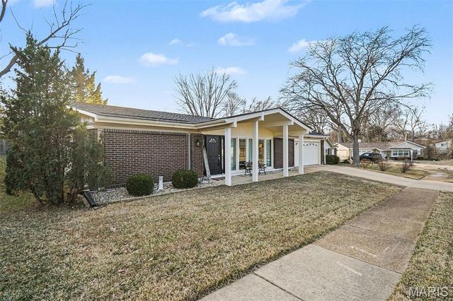 4764 Brawley Court, St Louis, MO 63128