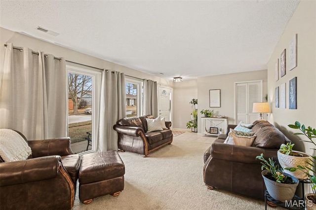 4764 Brawley Court, St Louis, MO 63128