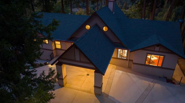 19015 E Pine Dr, Pioneer, CA 95666