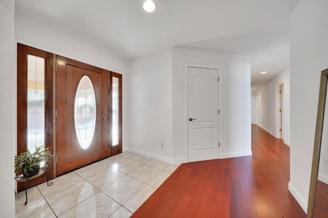 19015 E Pine Dr, Pioneer, CA 95666