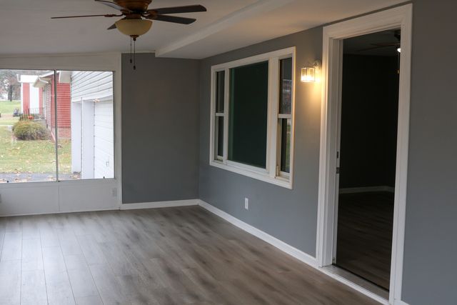 8403 Grange Hall Road, Garden Prairie, IL 61038