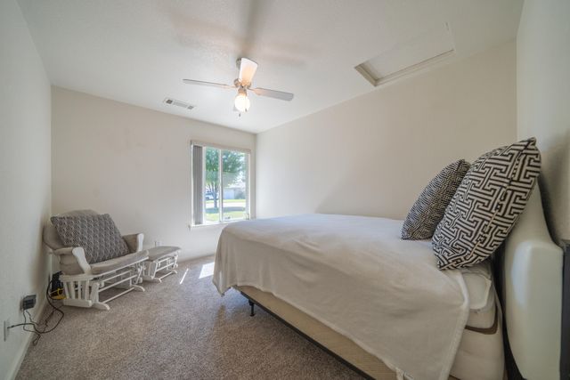 3381 Southwood Drive, Anderson, CA 96007