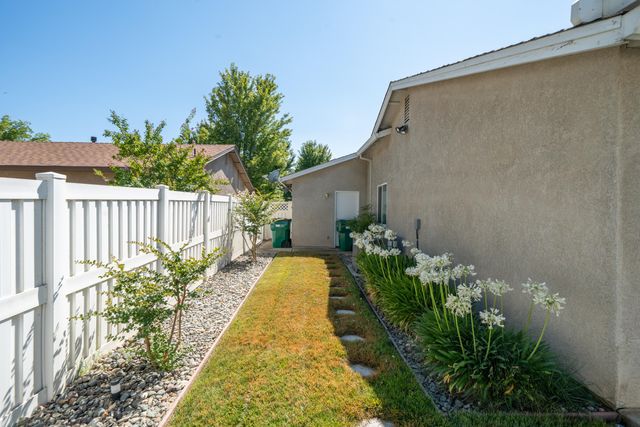 3381 Southwood Drive, Anderson, CA 96007