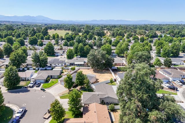 3381 Southwood Drive, Anderson, CA 96007