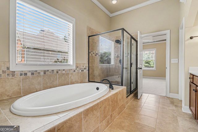 1146 Whisper Cove Drive, Buford, GA 30518