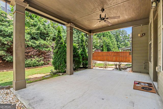 1146 Whisper Cove Drive, Buford, GA 30518
