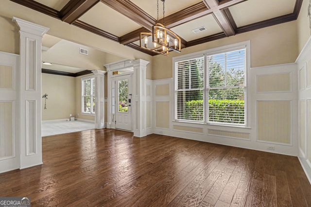 1146 Whisper Cove Drive, Buford, GA 30518