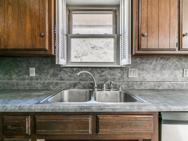 11320 N Florida Avenue, Oklahoma City, OK 73120