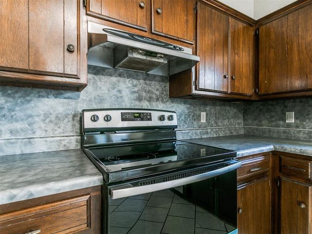 11320 N Florida Avenue, Oklahoma City, OK 73120