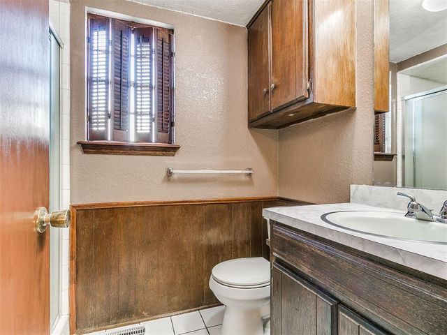 11320 N Florida Avenue, Oklahoma City, OK 73120