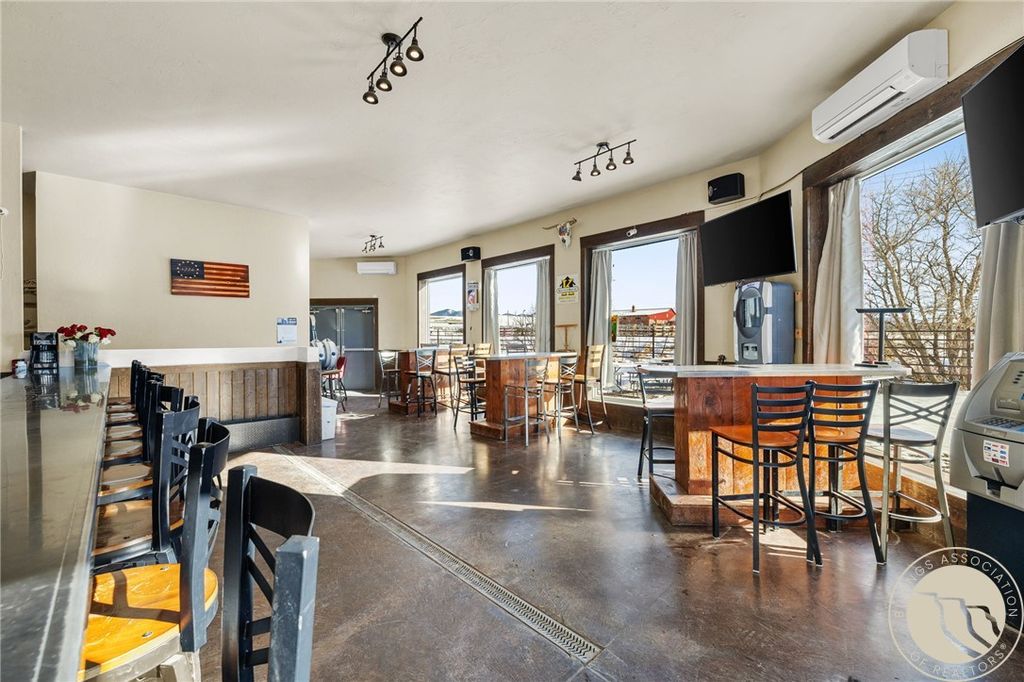 610 US Highway 191, Lewistown, MT 59457 photo 10