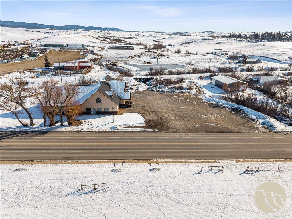 610 US Highway 191, Lewistown, MT 59457 photo 2
