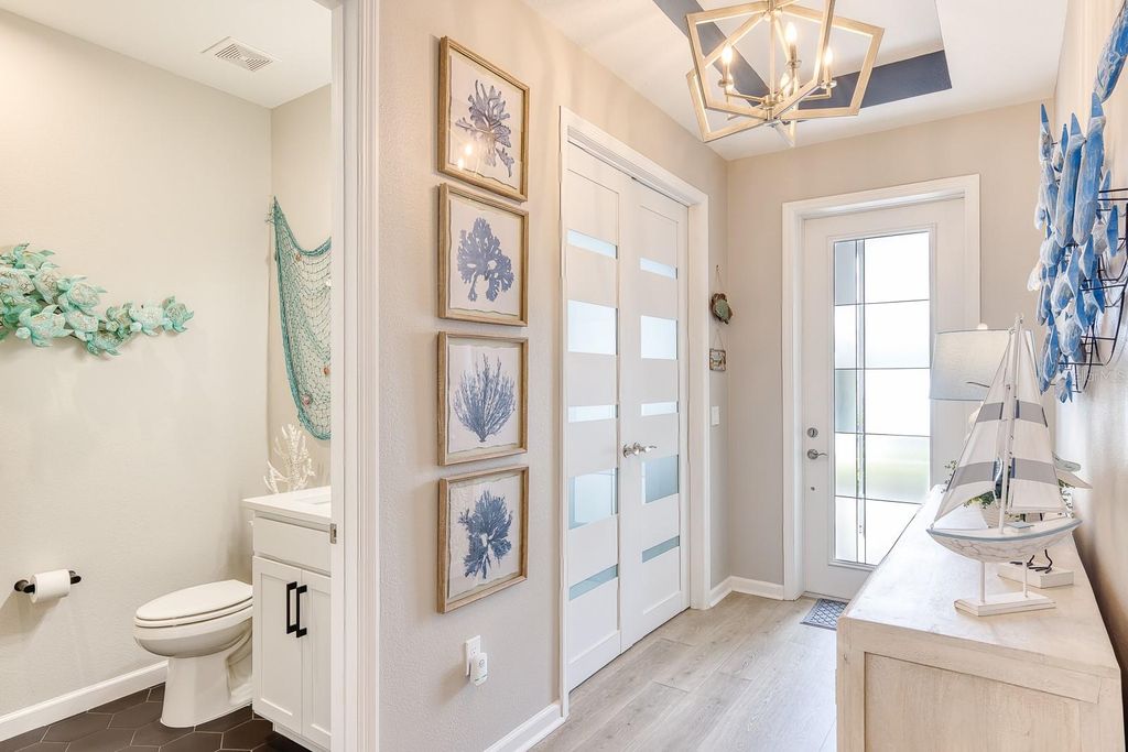 Image 4 of property listing at 1241 TRIDENT LOOP, Deland, FL 32724