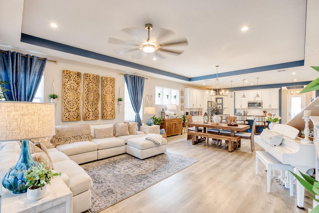 Image 6 of property listing at 1241 TRIDENT LOOP, Deland, FL 32724