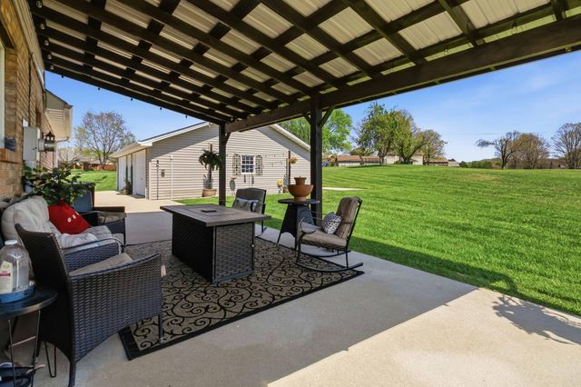 236 Pine Street, Somerset, KY 42503