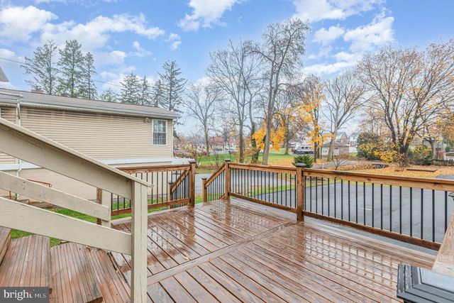 141 S 32ND ST, Camp Hill, PA 17011