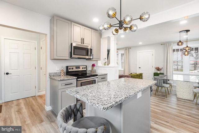 141 S 32ND ST, Camp Hill, PA 17011