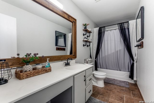 13658 Escort Dr, San Antonio, TX 78233