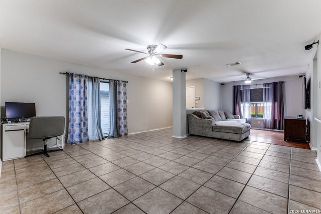 13658 Escort Dr, San Antonio, TX 78233