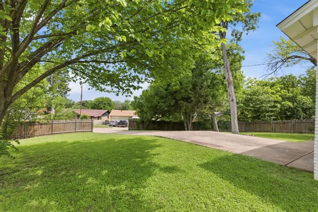 5751 Trio Lane, Dallas, TX 75241