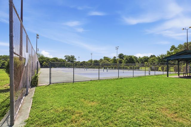5751 Trio Lane, Dallas, TX 75241