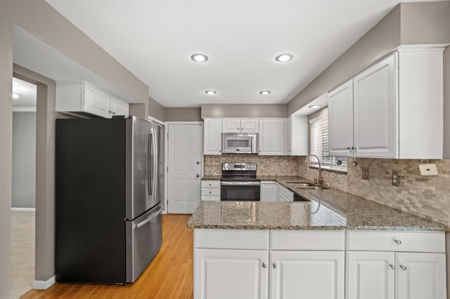3287 Kingsburg Court, Erlanger, KY 41018