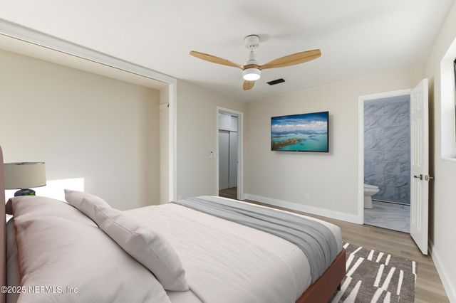 3042 SKIPPER Lane, Jacksonville, FL 32216