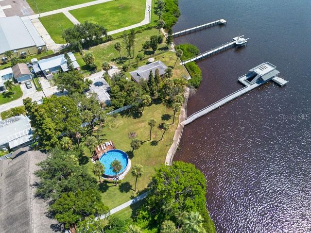 8820 S HICKORY LANE, Riverview, FL 33578