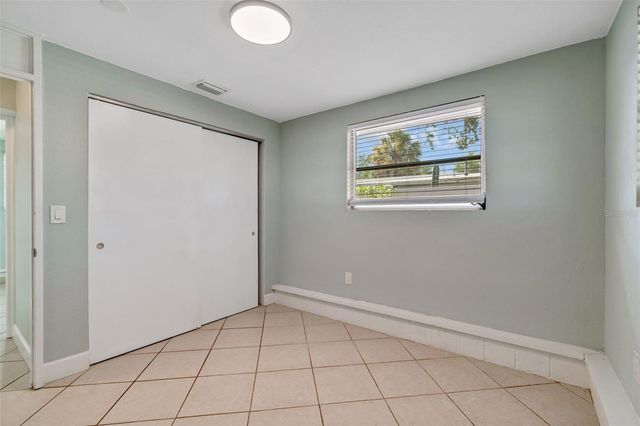 516 64TH STREET S, St Petersburg, FL 33707