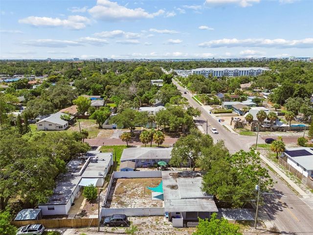 516 64TH STREET S, St Petersburg, FL 33707
