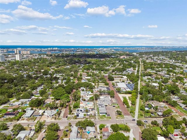 516 64TH STREET S, St Petersburg, FL 33707