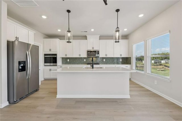 2968 Sweet Red Circle, Braselton, GA 30517