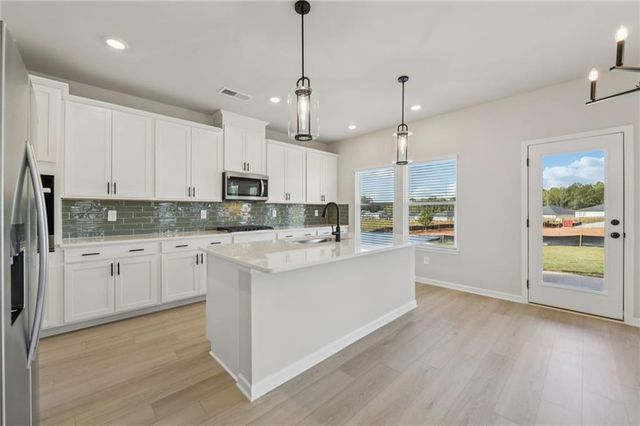 2968 Sweet Red Circle, Braselton, GA 30517