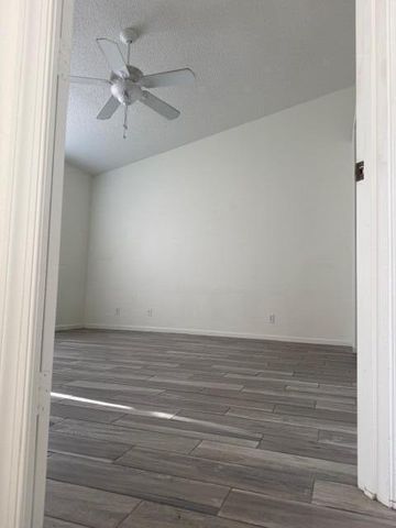 1948 Waterside Court E, Wellington, FL 33414