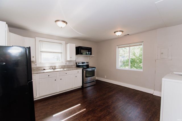 1213 Taylor Street, Fort Wayne, IN 46802