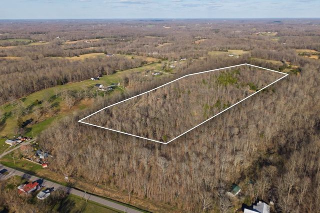 150 W John Davis Rd, Westmoreland, TN 37186