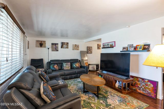 4012 S Evergreen Avenue, Tucson, AZ 85730