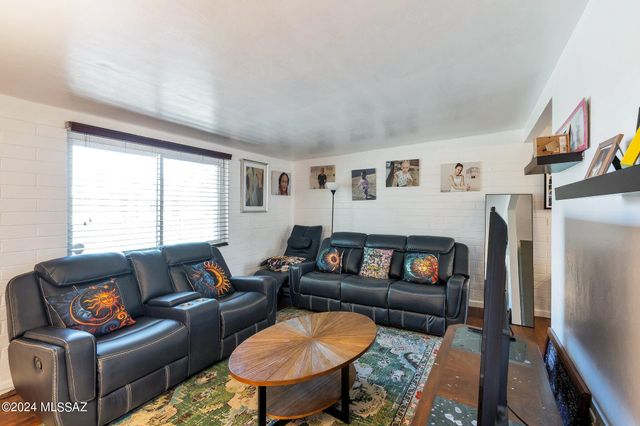 4012 S Evergreen Avenue, Tucson, AZ 85730