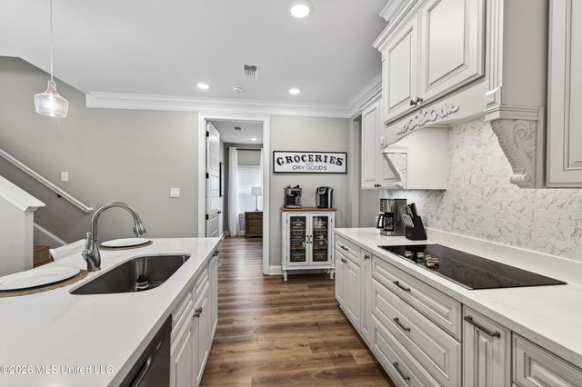 129 Grande View Drive, Biloxi, MS 39531