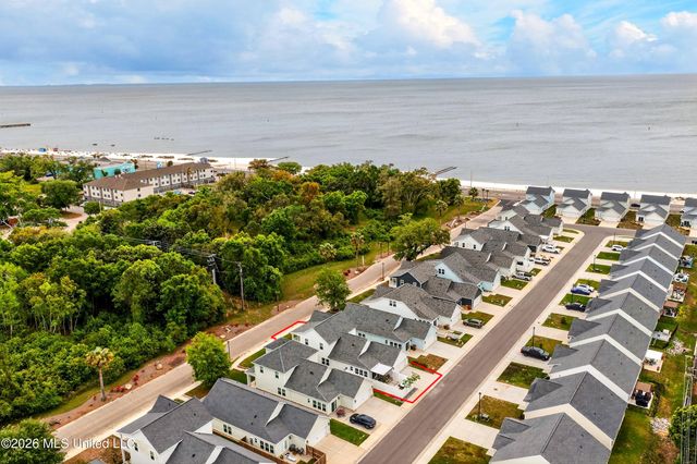 129 Grande View Drive, Biloxi, MS 39531