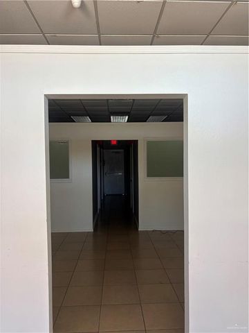 702 N Bicentennial Boulevard N 500, Mcallen, TX 78501