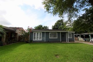 2602 Wentworth Lane, Pasadena, TX 77506