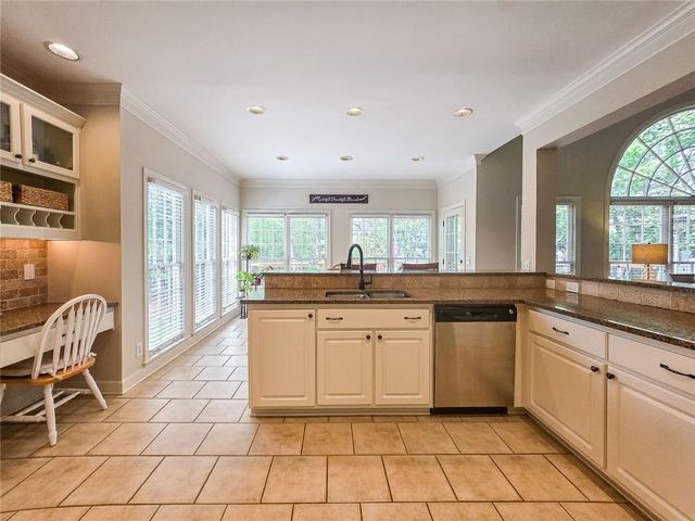 12430 Preserve Lane, Alpharetta, GA 30005