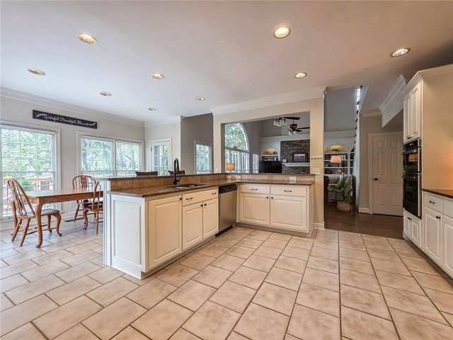 12430 Preserve Lane, Alpharetta, GA 30005