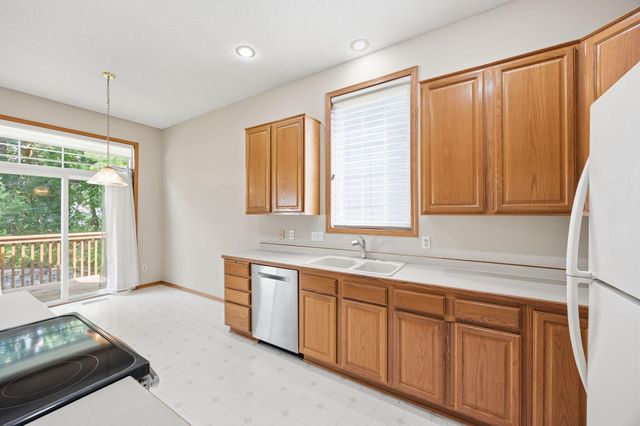 3771 Burgundy Drive, Eagan, MN 55122